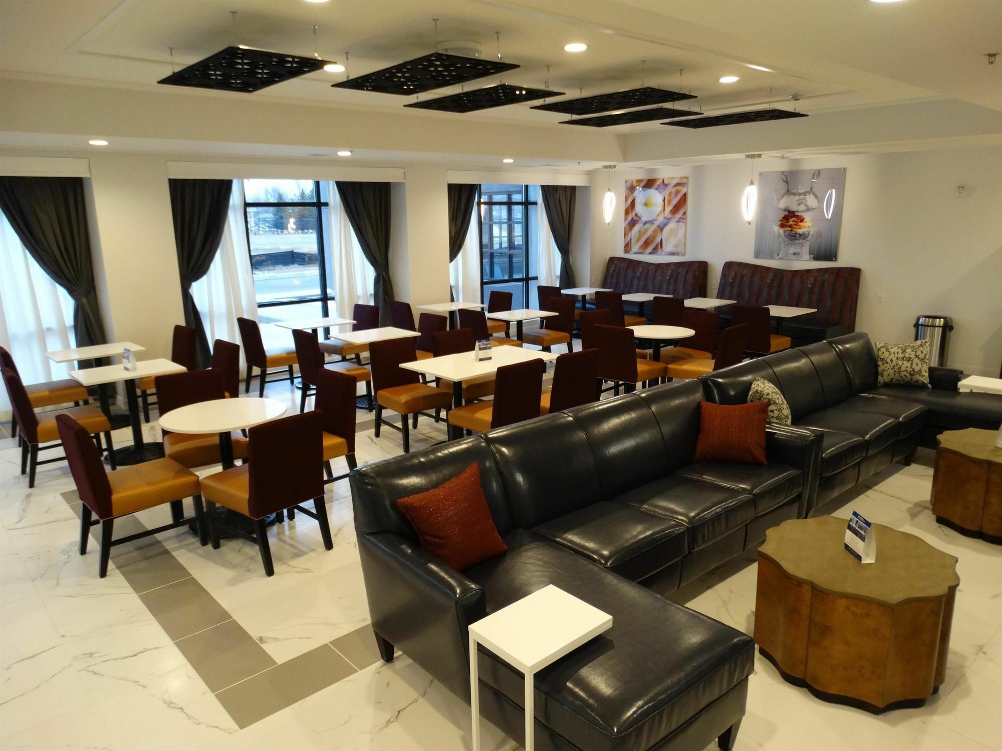 Best Western Plus New Richmond Inn & Suites Εξωτερικό φωτογραφία